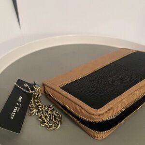 Olivia Joy Wallet